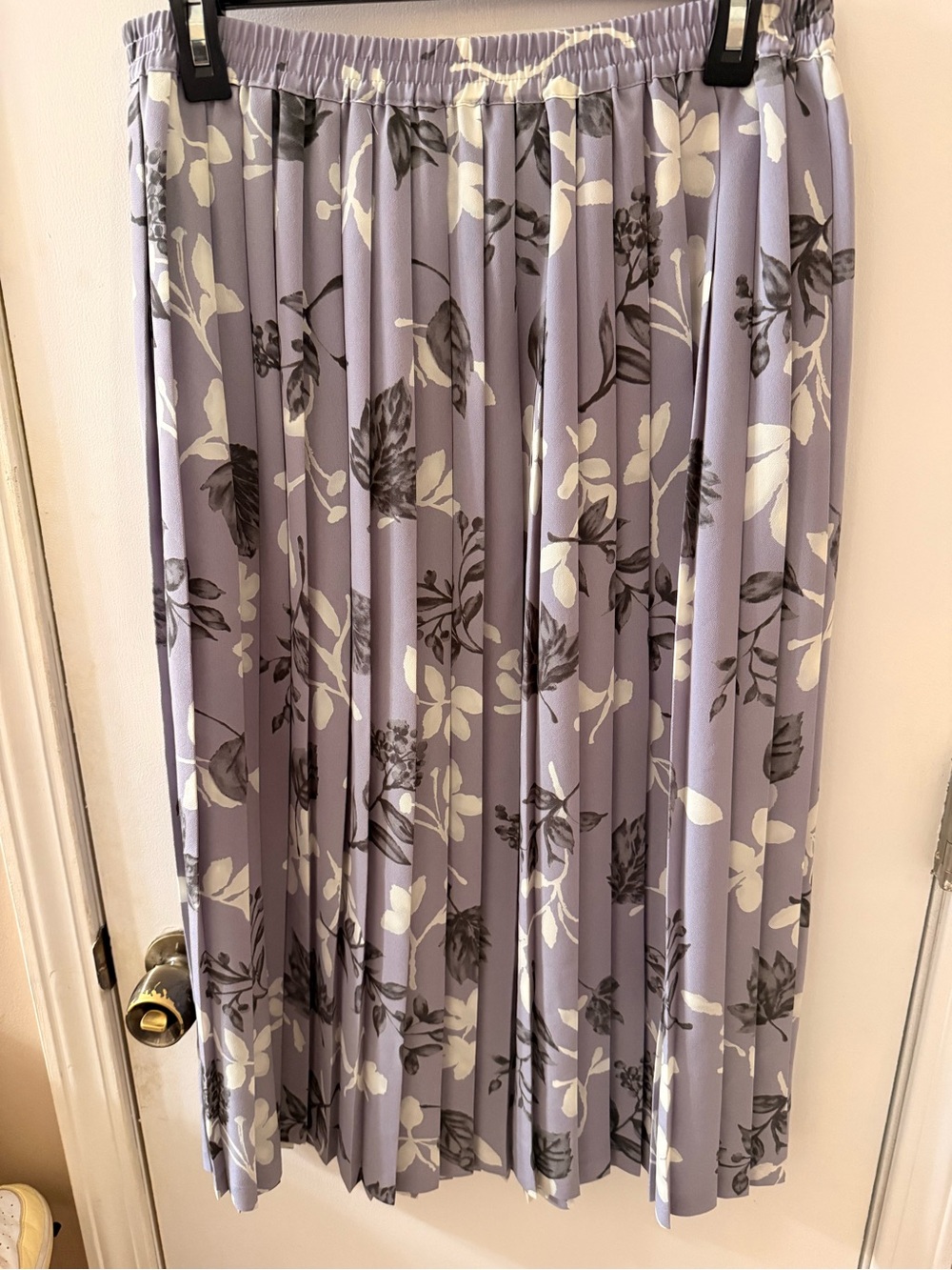 Lavender Floral Pleated Skirt by Alfred Dunner